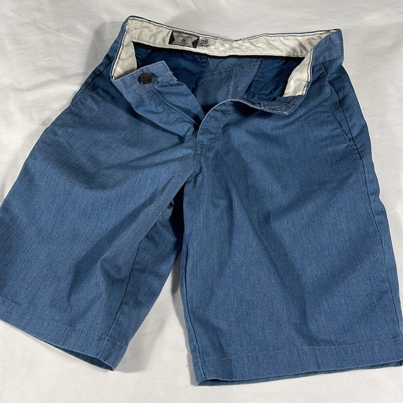 Volcom mens slate blue basic flat front 10" inseam chino shorts - size 28 - Picture 9 of 12